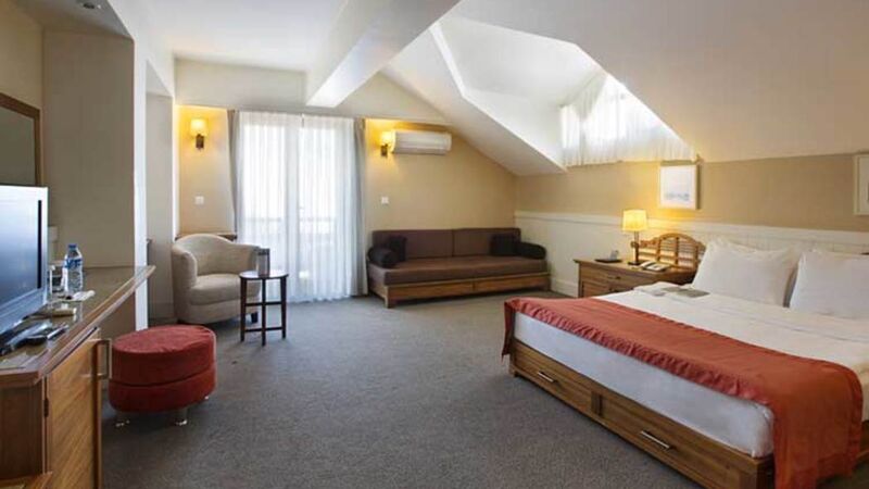 DEDEMAN PALANDÖKEN SKİ LODGE