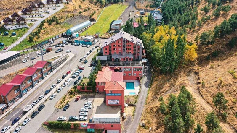 DEDEMAN PALANDÖKEN SKİ LODGE