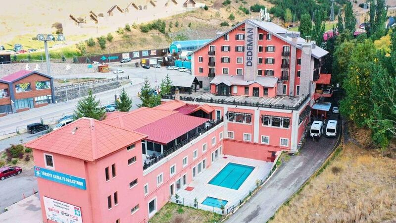 DEDEMAN PALANDÖKEN SKİ LODGE