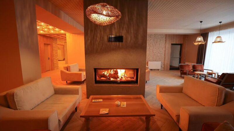 SNOWDORA SKİ RESORT HOTEL