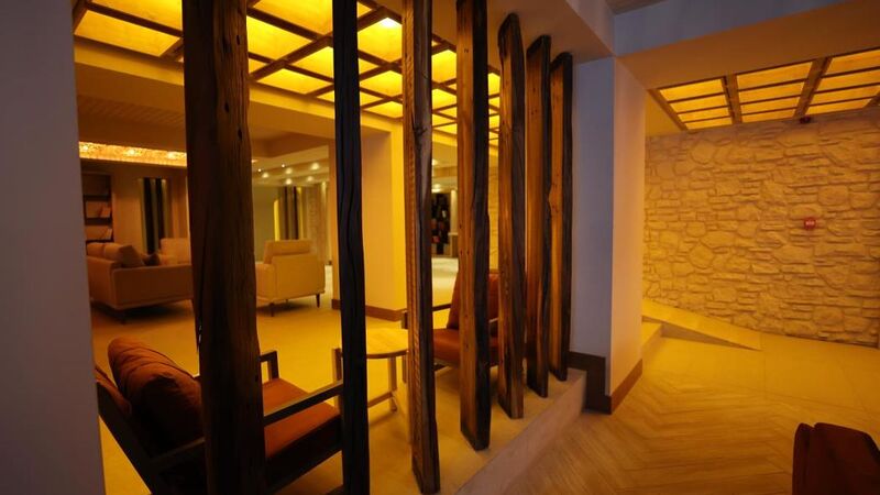 SNOWDORA SKİ RESORT HOTEL