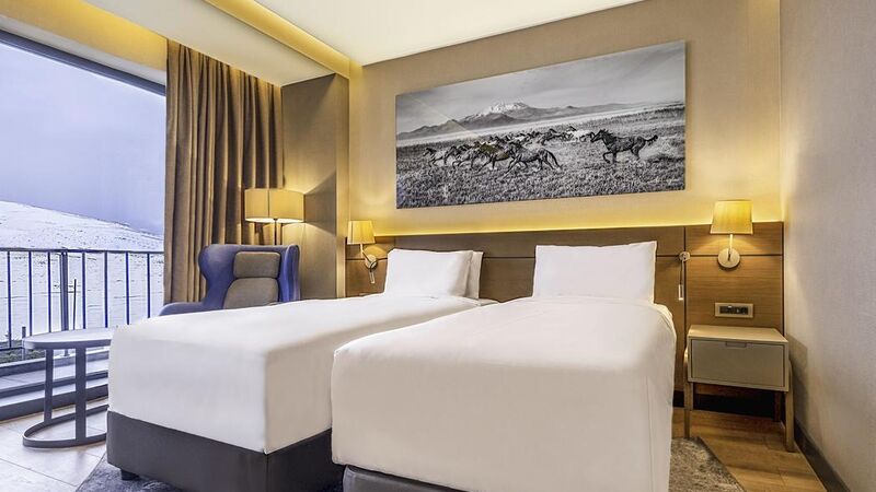 RADİSSON BLU HOTEL MOUNT ERCİYES LAKE SİDE