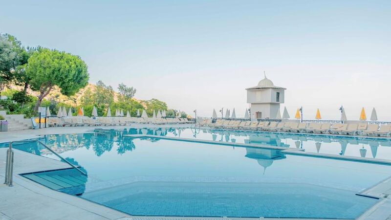 LADONYA HOTELS ADAKULE