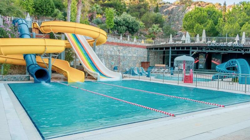 LADONYA HOTELS ADAKULE