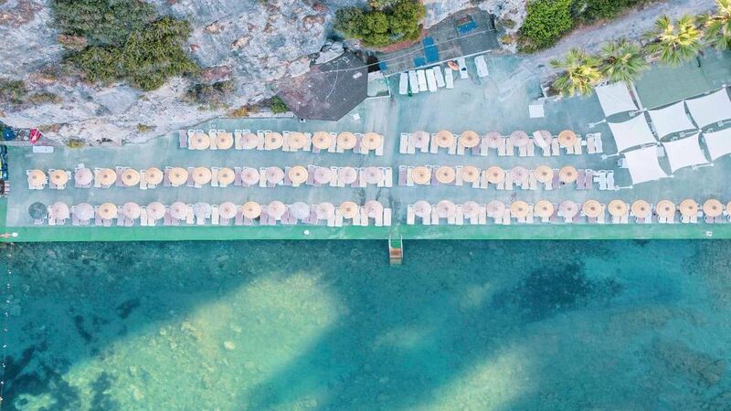 LADONYA HOTELS ADAKULE