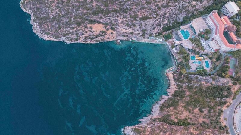 LADONYA HOTELS ADAKULE