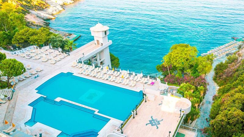 LADONYA HOTELS ADAKULE