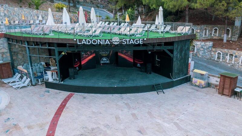 LADONYA HOTELS ADAKULE
