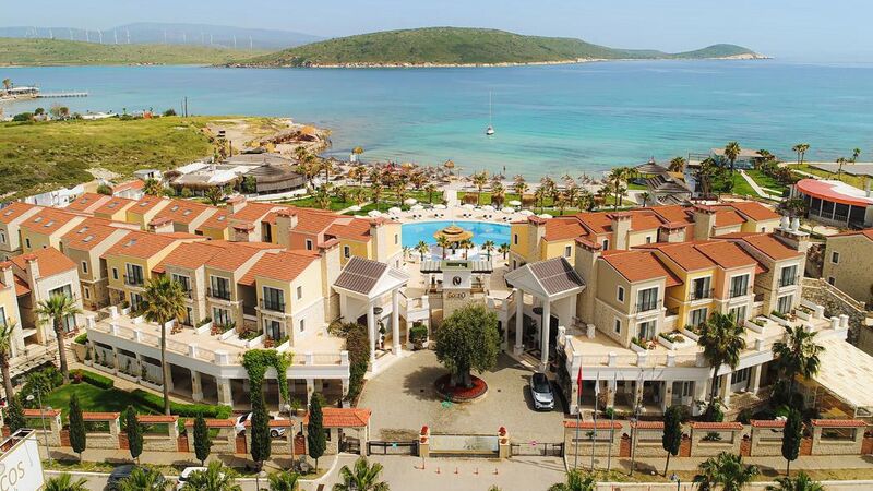COCOS THE CLUB SOLTO