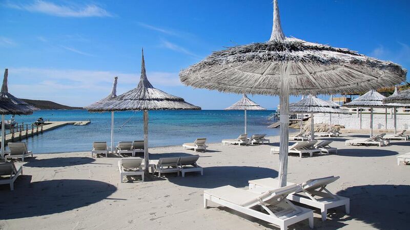 COCOS THE CLUB SOLTO