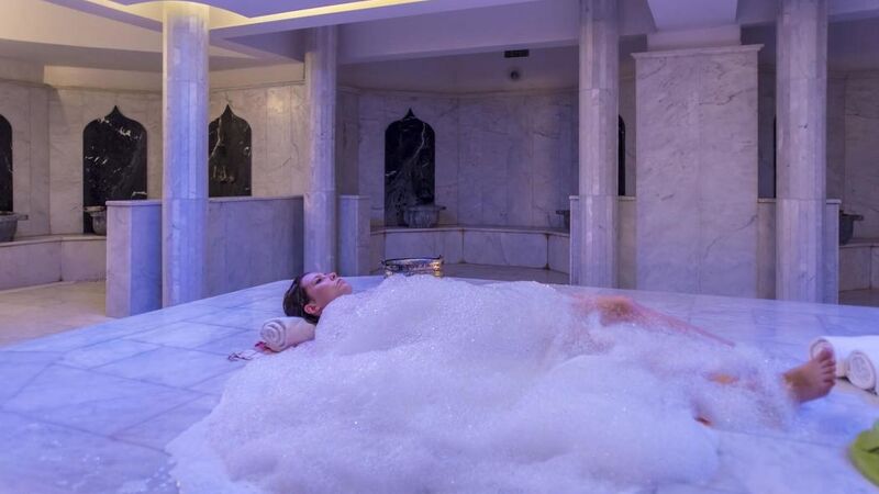 LE BLEU HOTEL RESORT