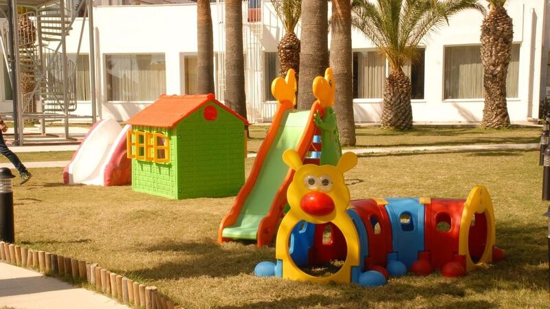 LE BLEU HOTEL RESORT