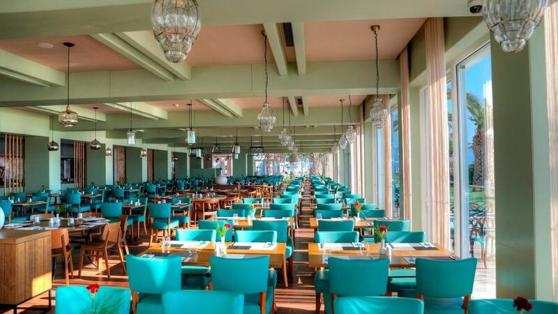 LE BLEU HOTEL RESORT