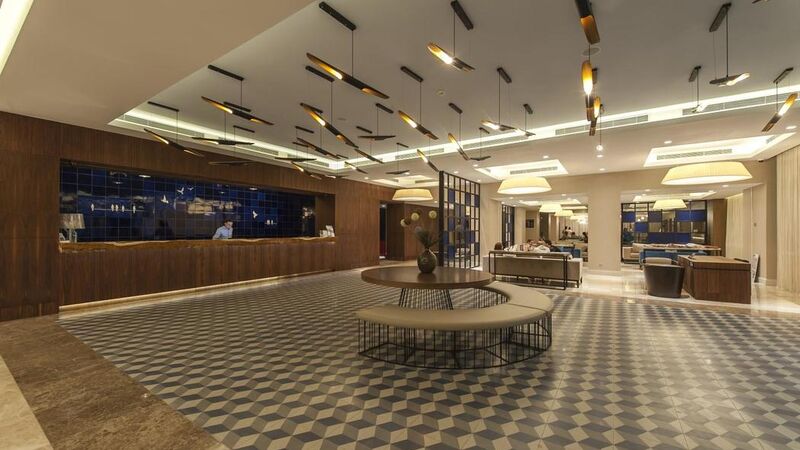 LE BLEU HOTEL RESORT