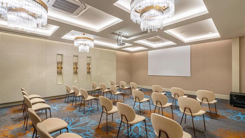 KİRMAN CALYPTUS RESORT & SPA