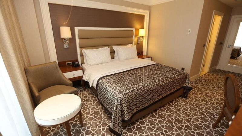 ALUSSO THERMAL HOTEL SPA & CONVENTION CENTER