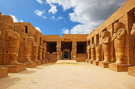 İzmir Çıkışlı Kahire - Luxor - Hurghada Turu 17 - 21 Ocak Sömestir