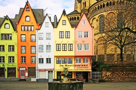 İzmir Çıkışlı 5 Ülke 6 Şehir Turu