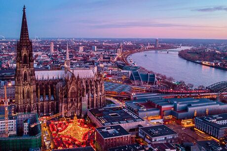 İzmir Çıkışlı 5 Ülke 6 Şehir Turu